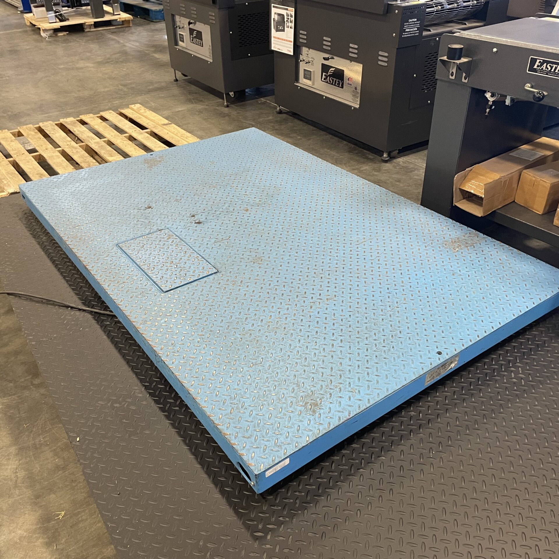 Used Avery Floor Scale .1